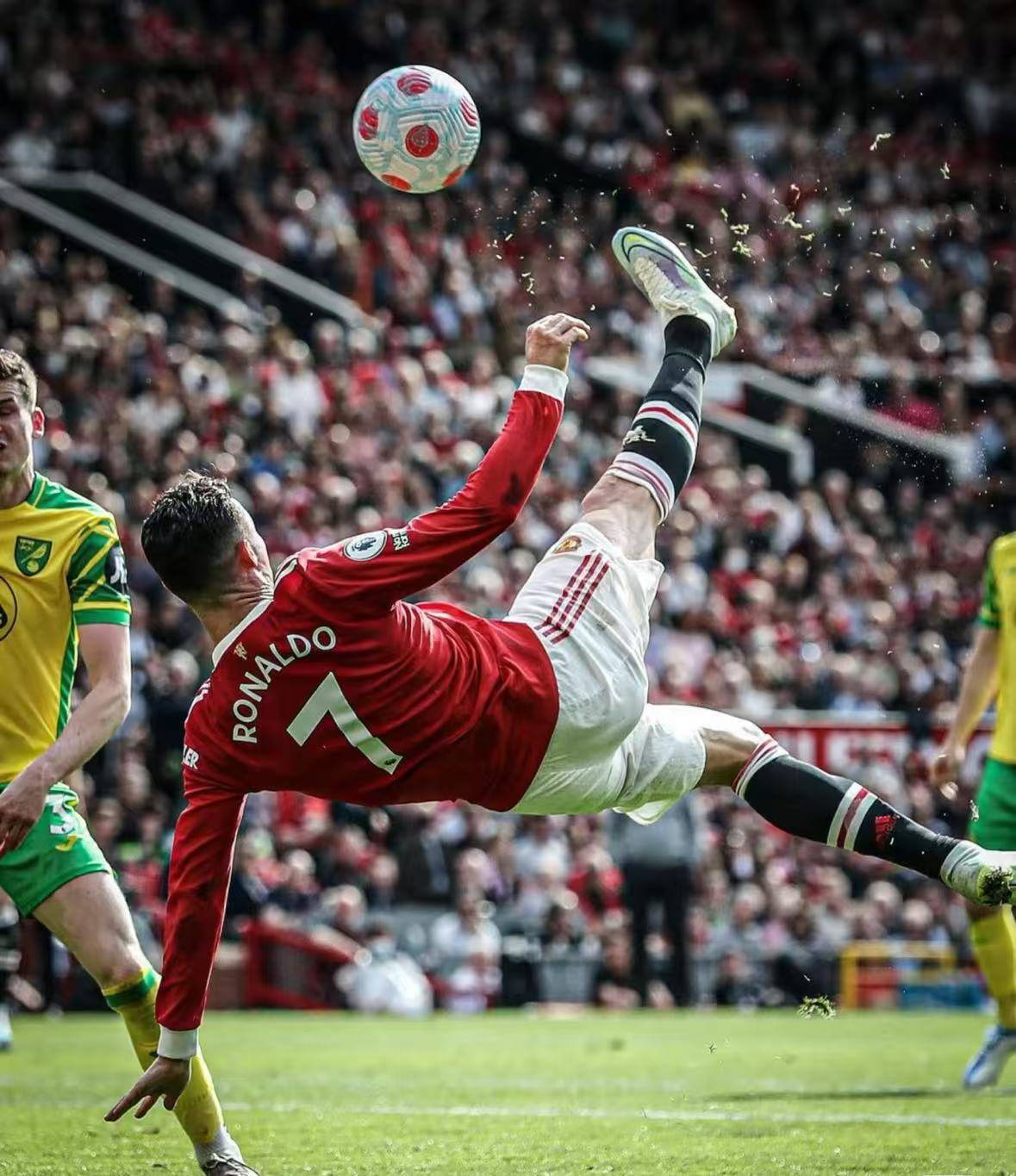 德罗巴在中国队比赛中锐不可当，反败为胜引发热议！